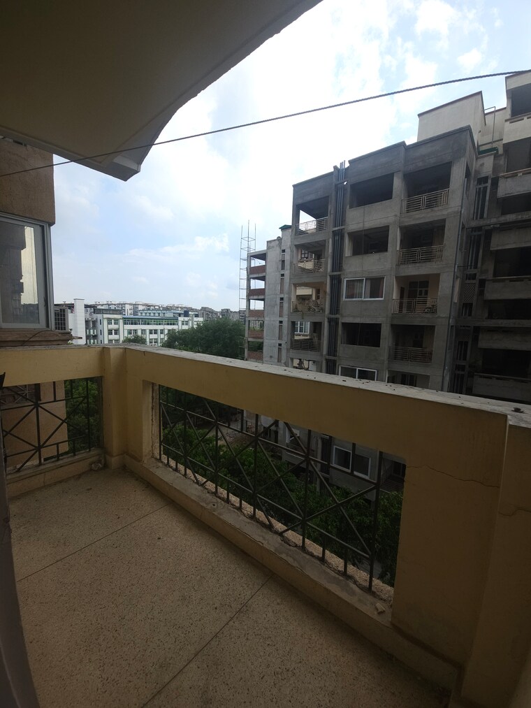 Exterior View, sector 22 dwarka 3 Bedroom 1800 Sq.Ft. Apartment In Sector 22 Dwarka Delhi 8954984
