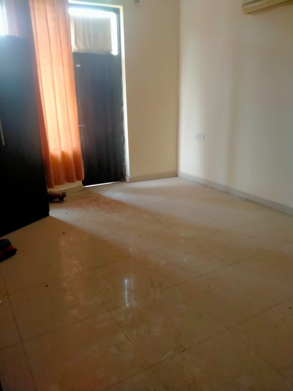 3 BHK + Servant Room Builder Floor For Rent in Mohit House