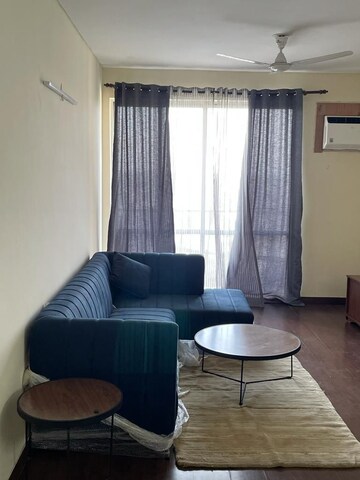 Living Room in 3 BHK Builder Floor at DLF Ridgewood Estate, Dlf Phase iv – for Rent