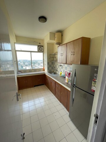 Kitchen in 3 BHK Builder Floor at DLF Ridgewood Estate, Dlf Phase iv – for Rent