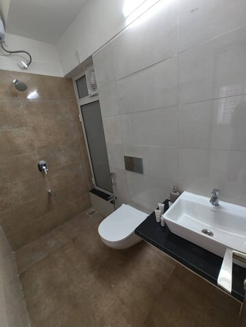 Master Bedroom in 1 BHK Apartment at Omkar Signet, Malad East – for Rent