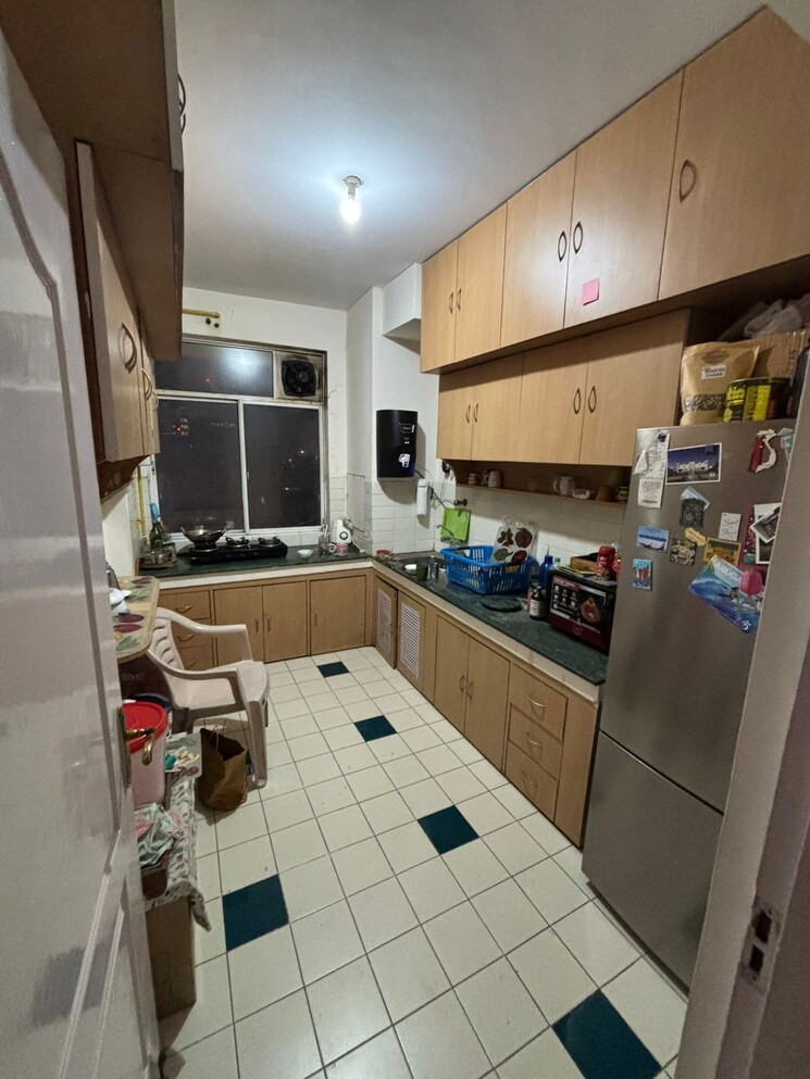 Team Area, dlf-the-belvedere-park 3 Bedroom 1414 Sq.Ft. Apartment In Sector 24 Gurgaon 8955065