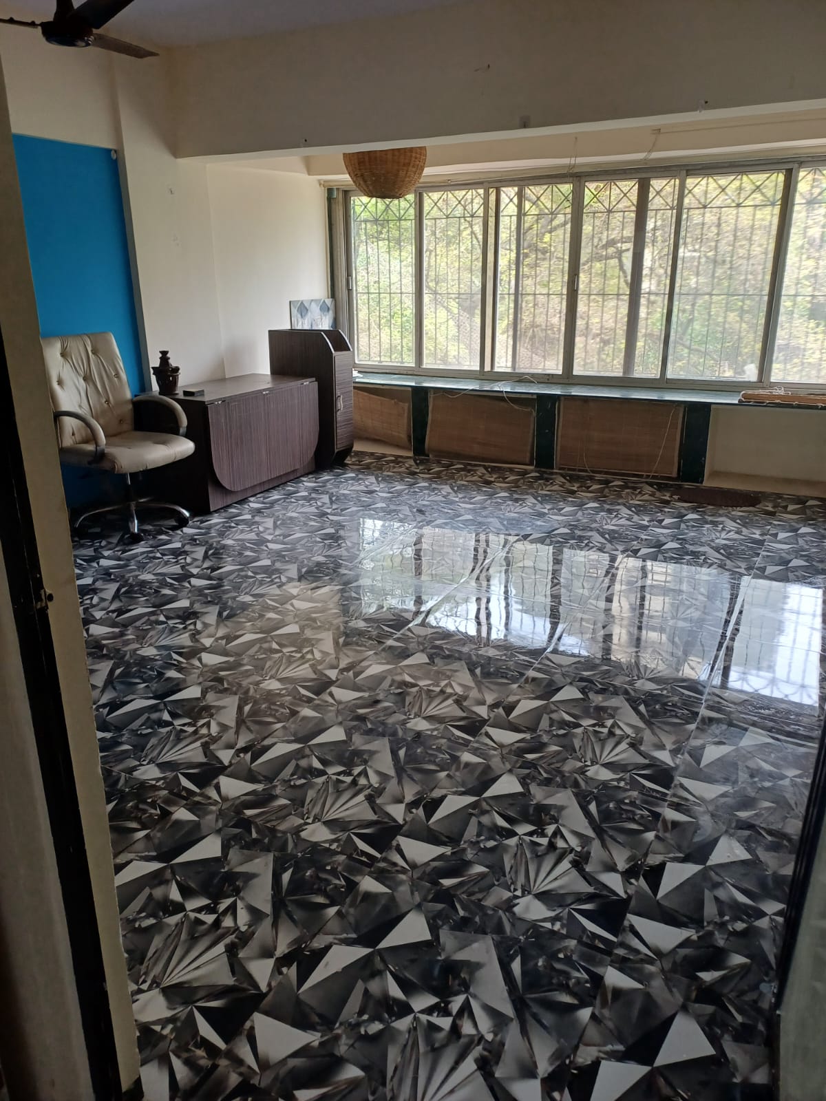 2 BHK 880 Sq.Ft. Apartment in Mangal Orchid Chs