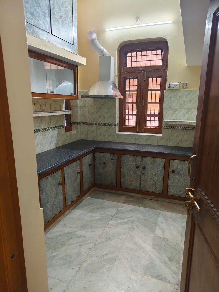 Balcony, gomti nagar 3 Bedroom 2260 Sq.Ft. Independent House In Gomti Nagar Lucknow 8955024