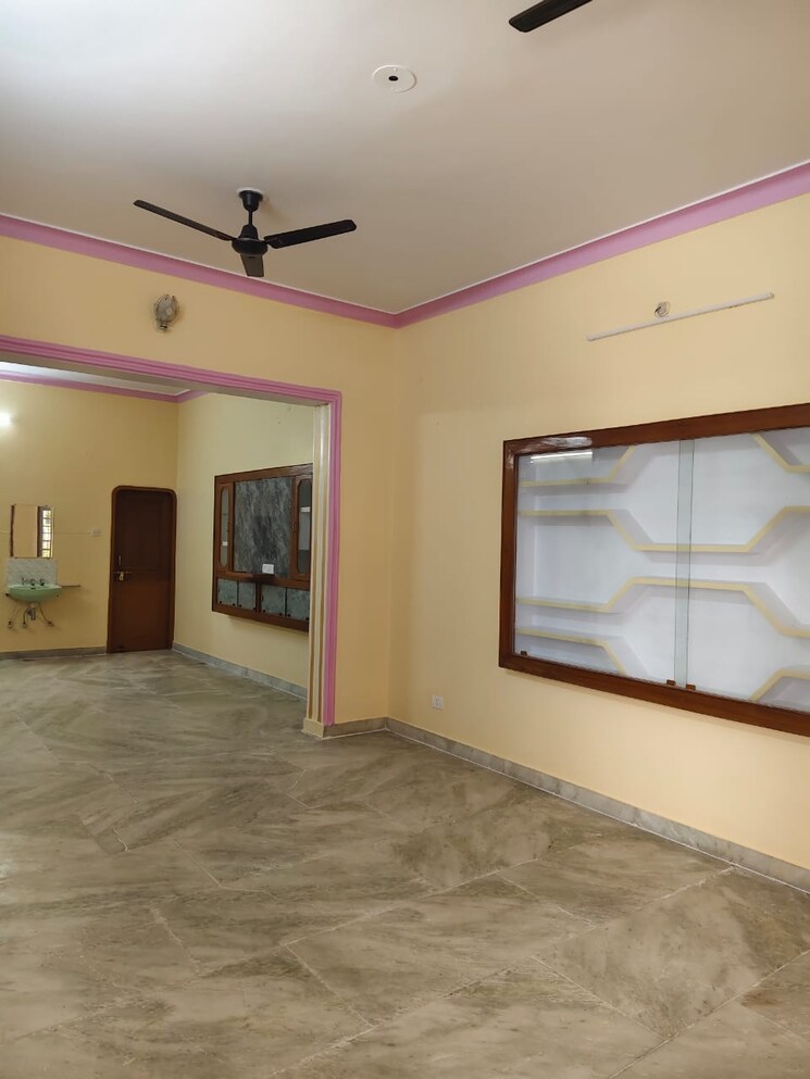 Room, gomti nagar 3 Bedroom 2260 Sq.Ft. Independent House In Gomti Nagar Lucknow 8955024