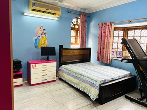 Bedroom in 5 BHK Villa at Sector 30 – for Sale