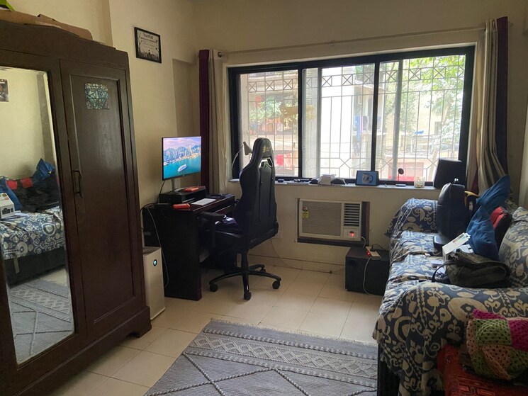 Living Room, k-hemani-bay-view 2 Bedroom 780 Sq.Ft. Apartment In Andheri West Mumbai 8955056