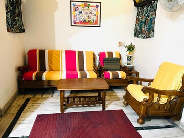 Living Room in 6 BHK Independent House at Sector 30 – for Sale