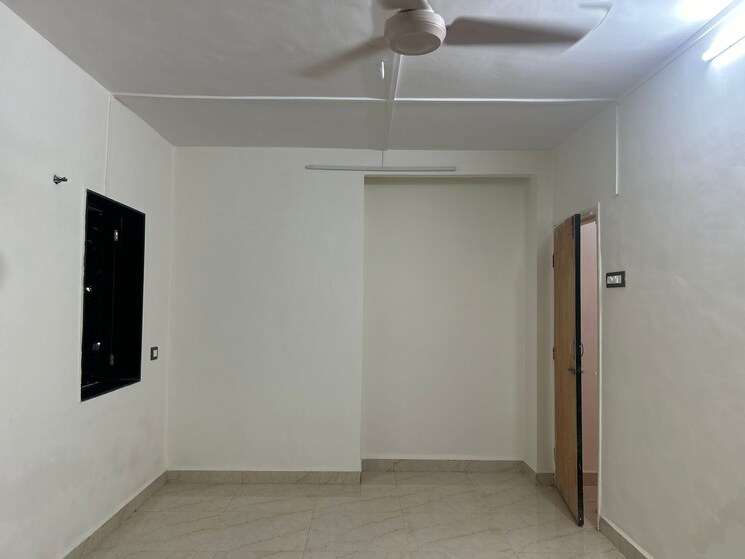Room, kiran-chandra-chs 1 Bedroom 480 Sq.Ft. Apartment In Andheri West Mumbai 8955088