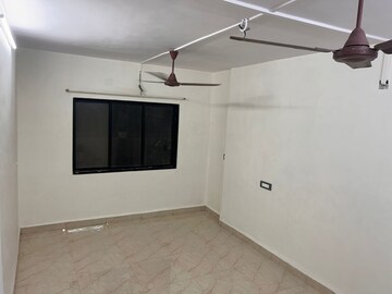 Room in 1 BHK Apartment at Kiran Chandra CHS, Andheri West – for Rent
