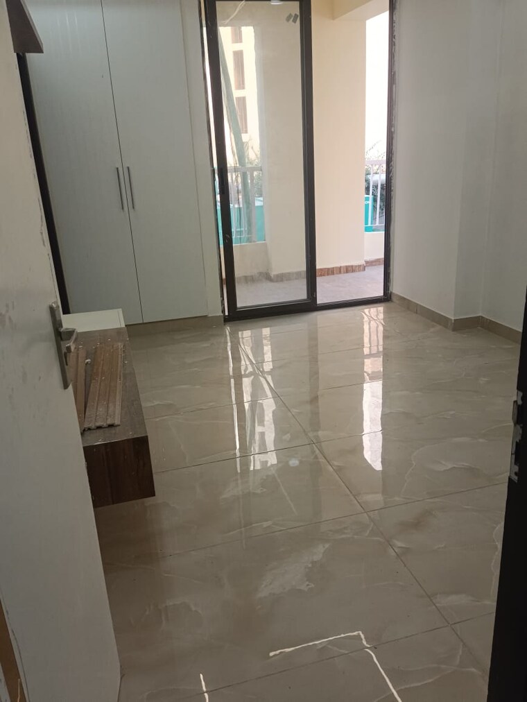 Bathroom, svp-gulmohur-garden-phase-2 3 Bedroom 1290 Sq.Ft. Apartment In Raj Nagar Extension Ghaziabad 8955128