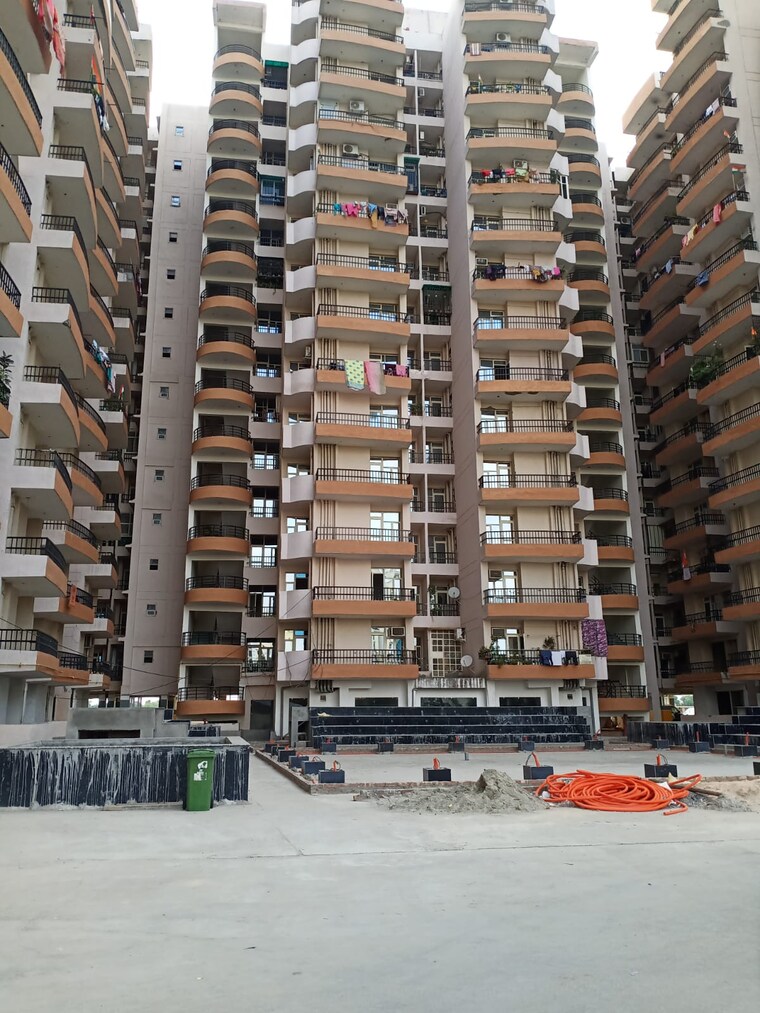 Exterior View, svp-gulmohur-garden-phase-2 3 Bedroom 1290 Sq.Ft. Apartment In Raj Nagar Extension Ghaziabad 8955128