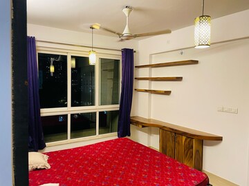 Bedroom in 2 BHK Apartment at Hiranandani Astra, Ghodbunder Road – for Rent