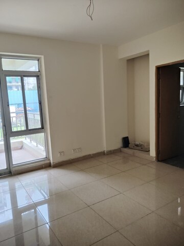 Room in 3 BHK Apartment at Sector 19b Dwarka – for Rent