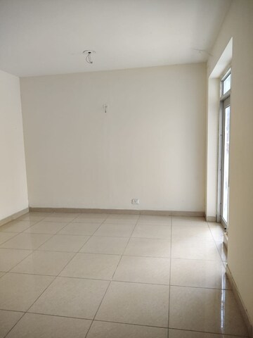 Room in 3 BHK Apartment at Sector 19b Dwarka – for Rent