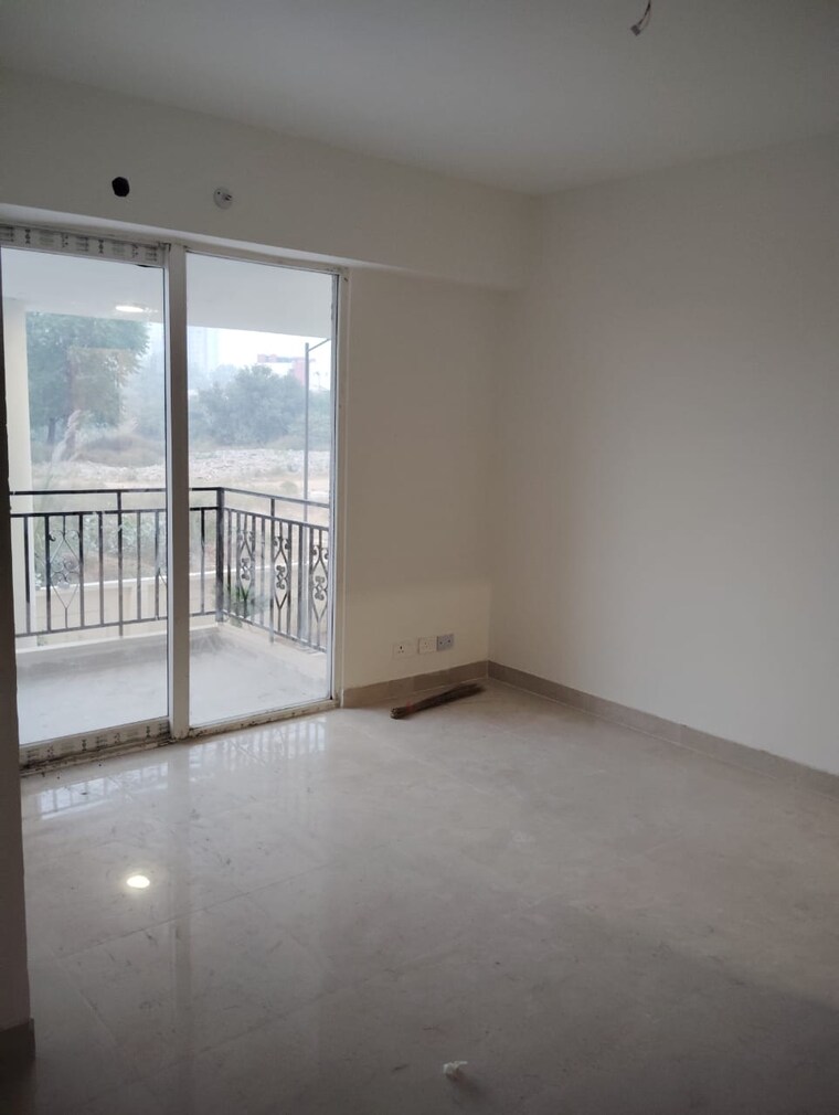 Room, rof-ananda 2.5 Bedroom 735 Sq.Ft. Apartment In Sector 95 Gurgaon 8955144