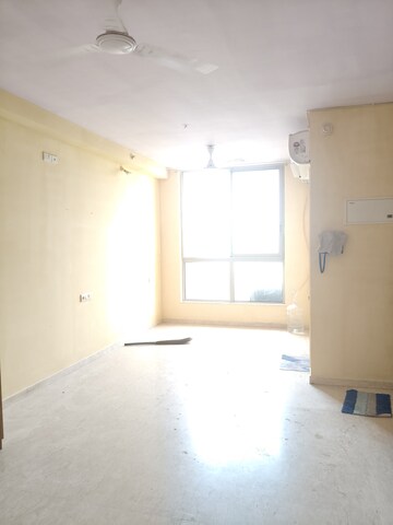 1 RK Apartment For Rent in Hiranandani Estate Solitaire C, Ghodbunder Road