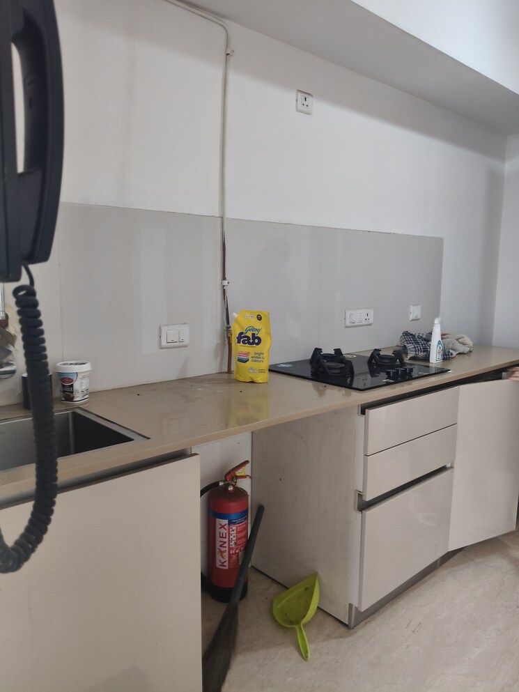 Kitchen, hiranandani-estate-solitaire-c 1 RK 300 Sq.Ft. Apartment In Ghodbunder Road Thane 8955138