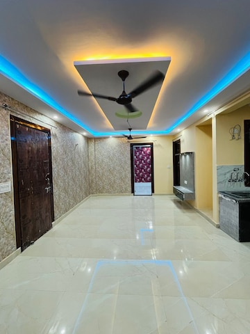 Building Lobby in 2 BHK Builder Floor at Govind Dham, Govindpuram – for Sale