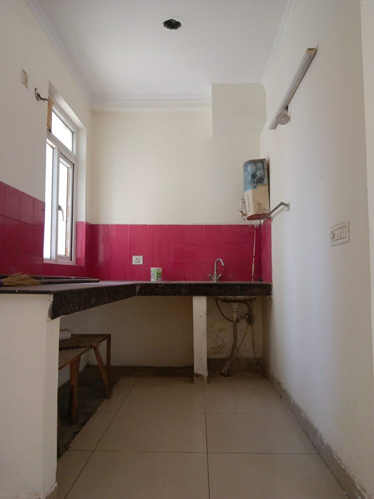 Kitchen, value-infra-meadows-vista1 2 Bedroom 935 Sq.Ft. Apartment In Raj Nagar Extension Ghaziabad 8955175