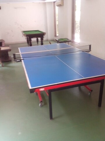 Team Area in 2.5 BHK Apartment at Gundecha Symphony, Andheri West – for Sale