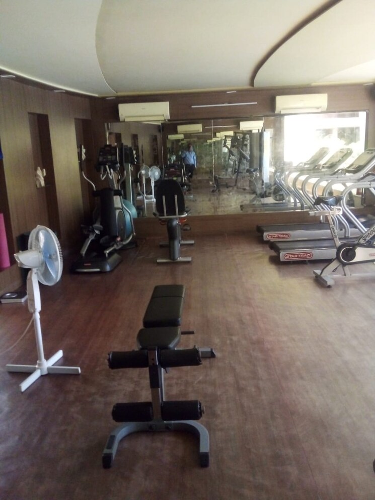 Gym, gundecha-symphony 2.5 Bedroom 1190 Sq.Ft. Apartment In Andheri West Mumbai 8955179