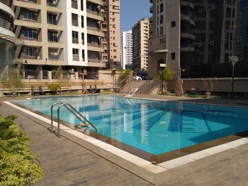 Swimming Pool in 2.5 BHK Apartment at Gundecha Symphony, Andheri West – for Sale