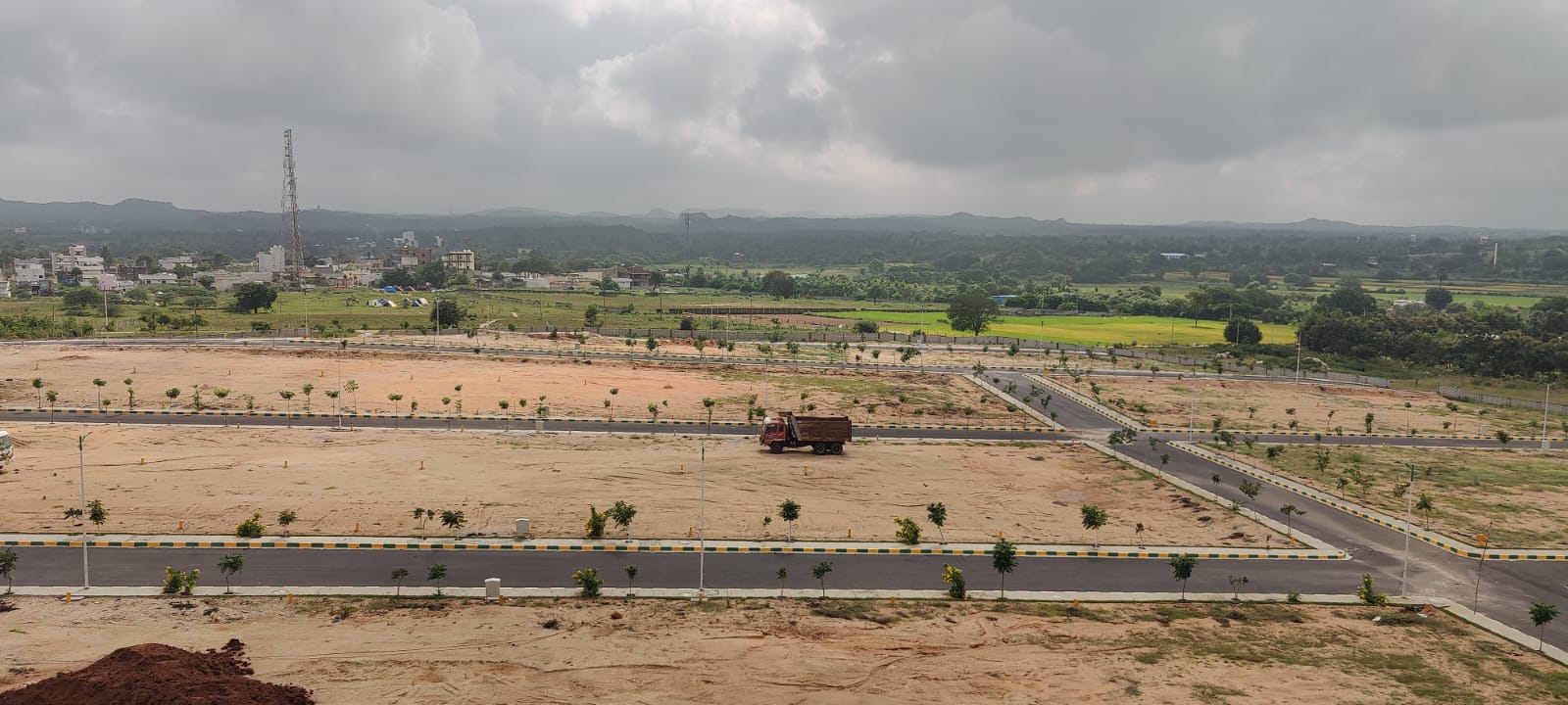 Plot For Sale in SR Sree City