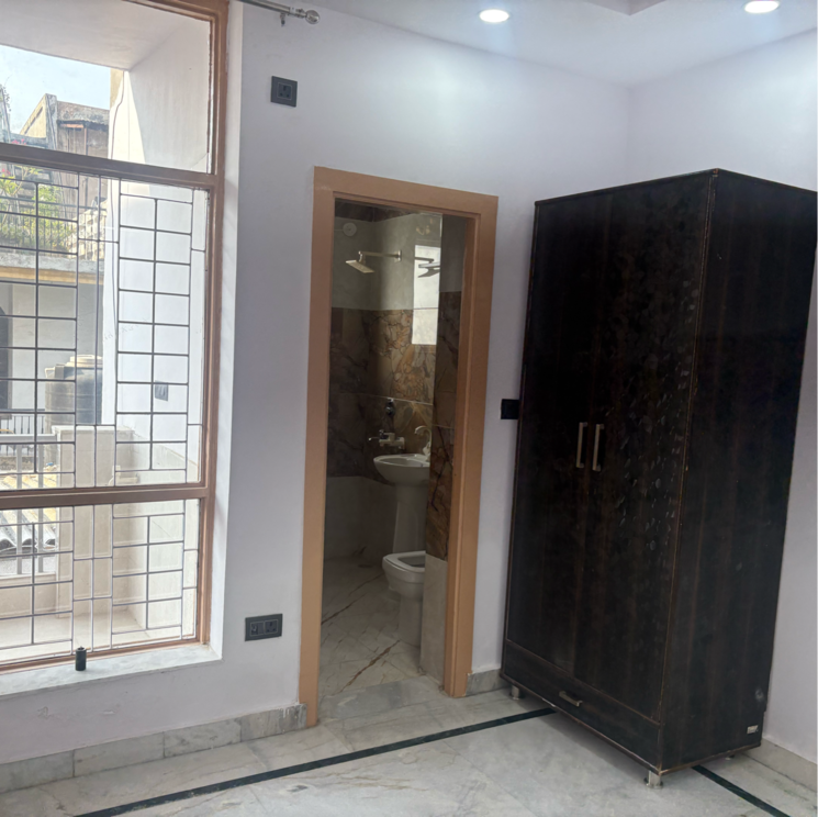 Room, ashoka-enclave-faridabad 3 Bedroom 200 Acre Builder Floor In Ashoka Enclave Faridabad 8955191