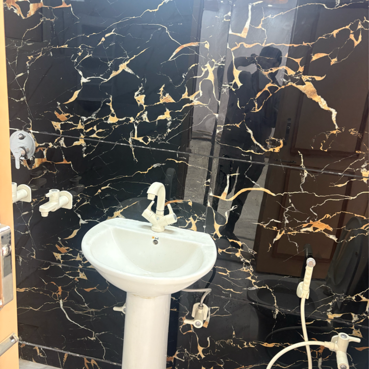 Team Area, ashoka-enclave-faridabad 3 Bedroom 200 Acre Builder Floor In Ashoka Enclave Faridabad 8955191