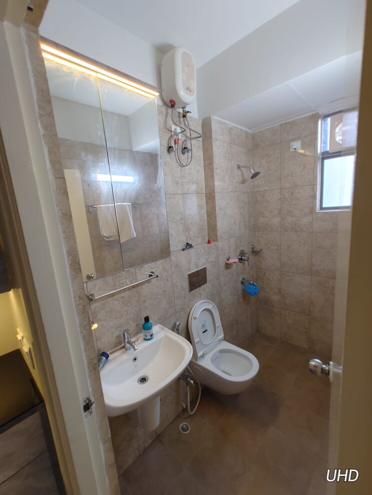 Bathroom, godrej-seven 3 Bedroom 1100 Sq.Ft. Apartment In Joka Kolkata 8935704