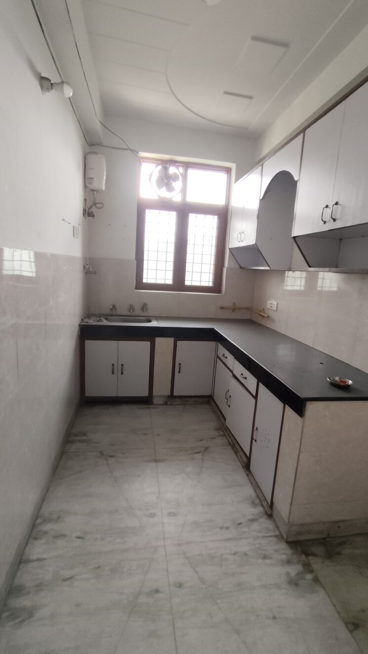 Kitchen, ansal-plaza-sector-23 6+ Bedroom 1440 Sq.Ft. Villa In Sector 23 Gurgaon 8955234