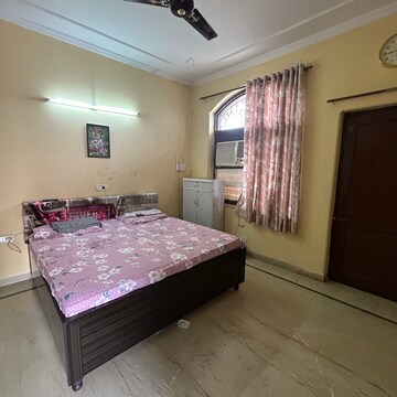 Bedroom in 1 BHK Villa at Sector 21 – for Rent