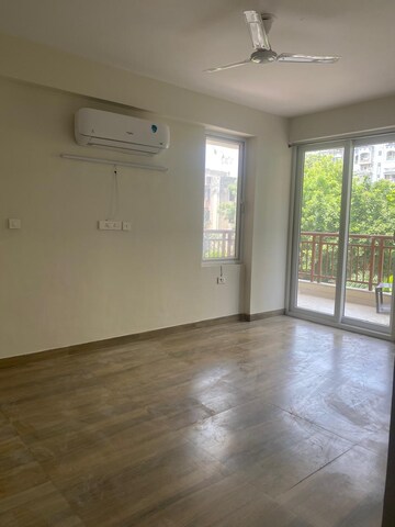 Room in 4 BHK Apartment at Millenium Bajrang Society, Sector 43 – for Rent