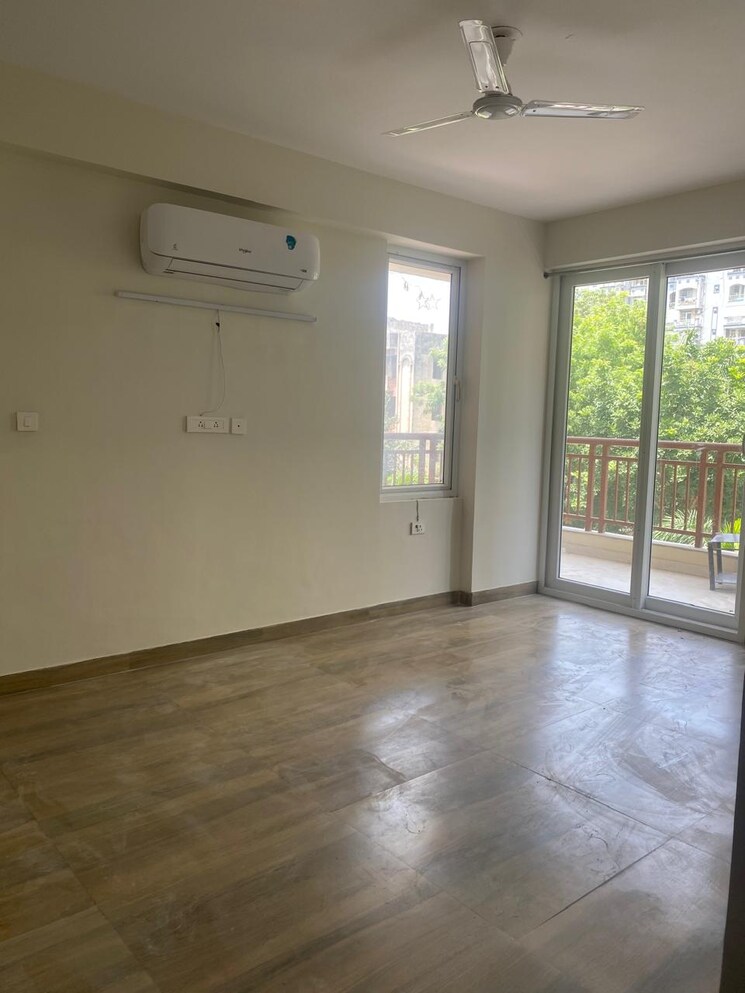 Room, millenium-bajrang-society 4 Bedroom 2800 Sq.Ft. Apartment In Sector 43 Gurgaon 8955258