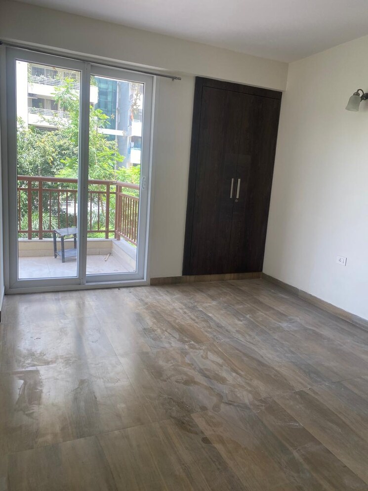 Room, millenium-bajrang-society 4 Bedroom 2800 Sq.Ft. Apartment In Sector 43 Gurgaon 8955258