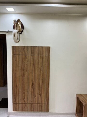 Furnished Amenities in 1 BHK Apartment at Cosmos 27 Gbr, Kasarvadavali – for Rent