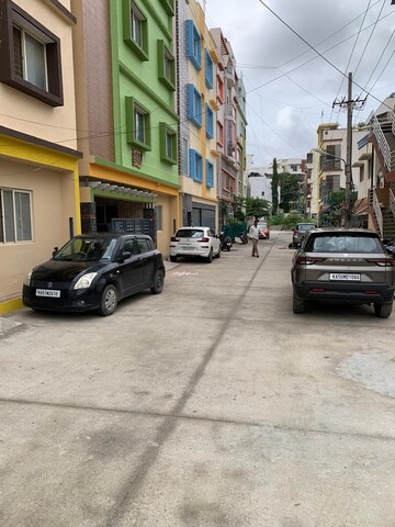 Parking in 5 BHK Independent House at Hbr Layout – for Sale