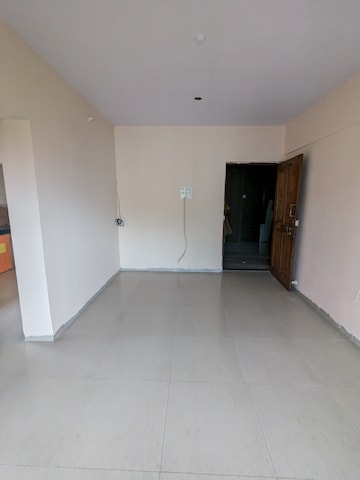 Room in 1 BHK Apartment at Mehta Amrut Angan Phase I, Kalwa – for Rent
