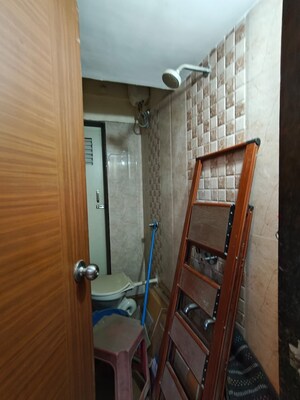 Bathroom in 3 BHK Apartment at Shree Nandanvan homes, Kalwa – for Sale