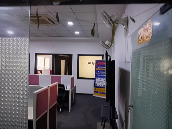 Office Space For Rent in Sector 63