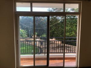 Room in 3.5 BHK Apartment at Prestige Shantiniketan, Whitefield – for Rent