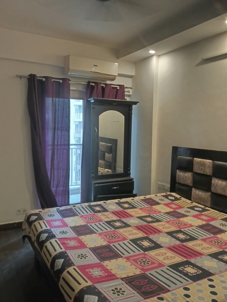 Bedroom, shri-radha-sky-gardens 2 Bedroom 1286 Sq.Ft. Apartment In Sector 16b Greater Noida Greater Noida 8955457