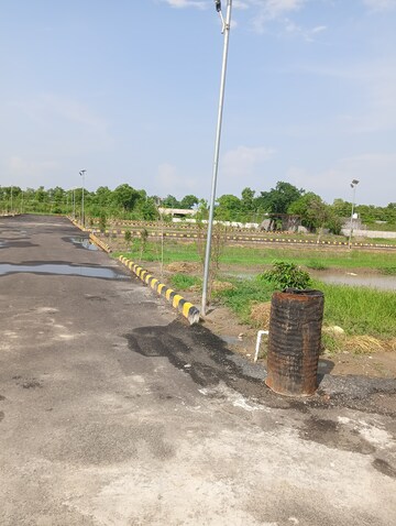 Plot Area in  Plot at Yamuna Expressway – for Sale