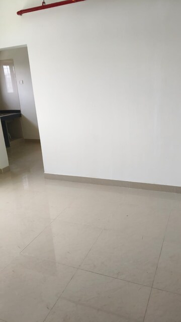 Room in 1 BHK Apartment at Prem Tower, Goregaon West – for Rent