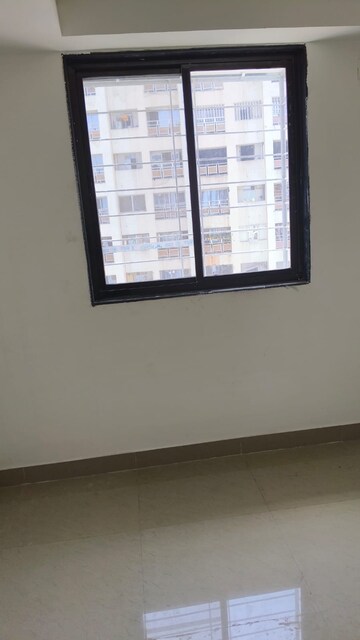 Room in 1 BHK Apartment at Prem Tower, Goregaon West – for Rent
