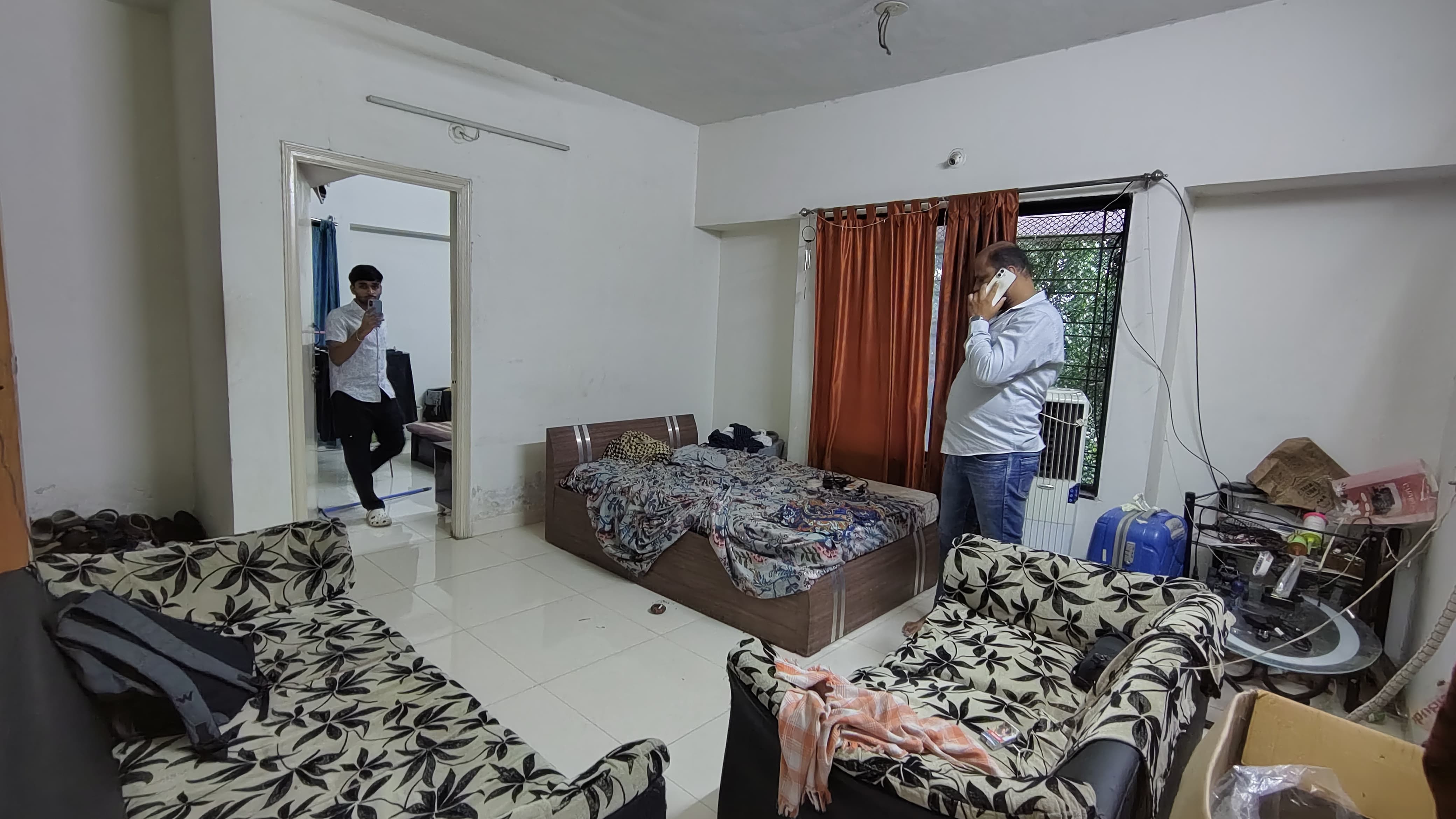 2 BHK Apartment For Rent in Mohiniraj Swami Shraddha