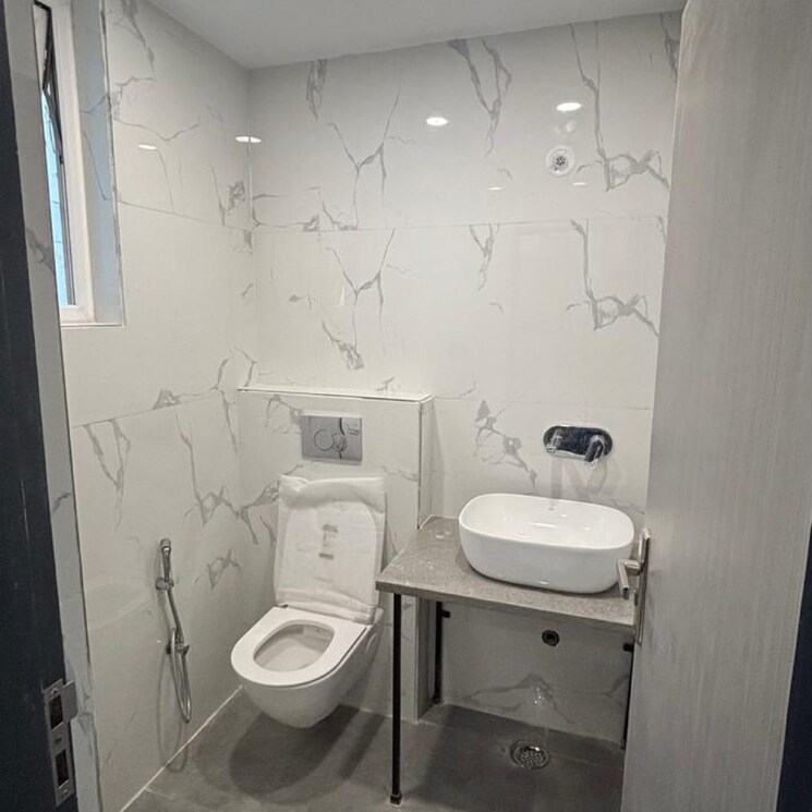Bathroom, urbtech-trade-centre Commercial Office Space 1600 Sq.Ft. In Sector 132 Noida 8955545