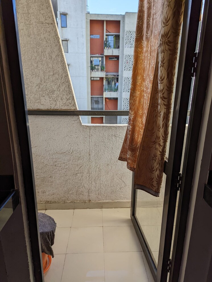 Balcony, lodha-palava-city-lakeshore-greens 1 Bedroom 510 Sq.Ft. Apartment In Dombivli East Thane 8955574