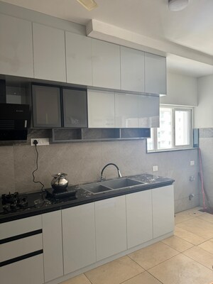 Kitchen in 3.5 BHK Apartment at Prestige Waterford, Whitefield – for Rent